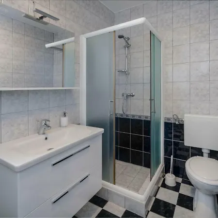 Josipa-2 * Klenovica