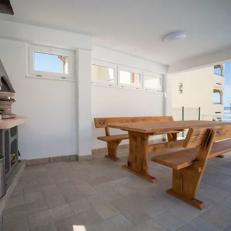 Josipa-2 * Klenovica